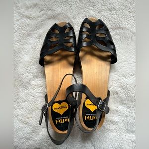 Black Swedish Hasbeens Sandals (EU 41 = US 9.5/10)